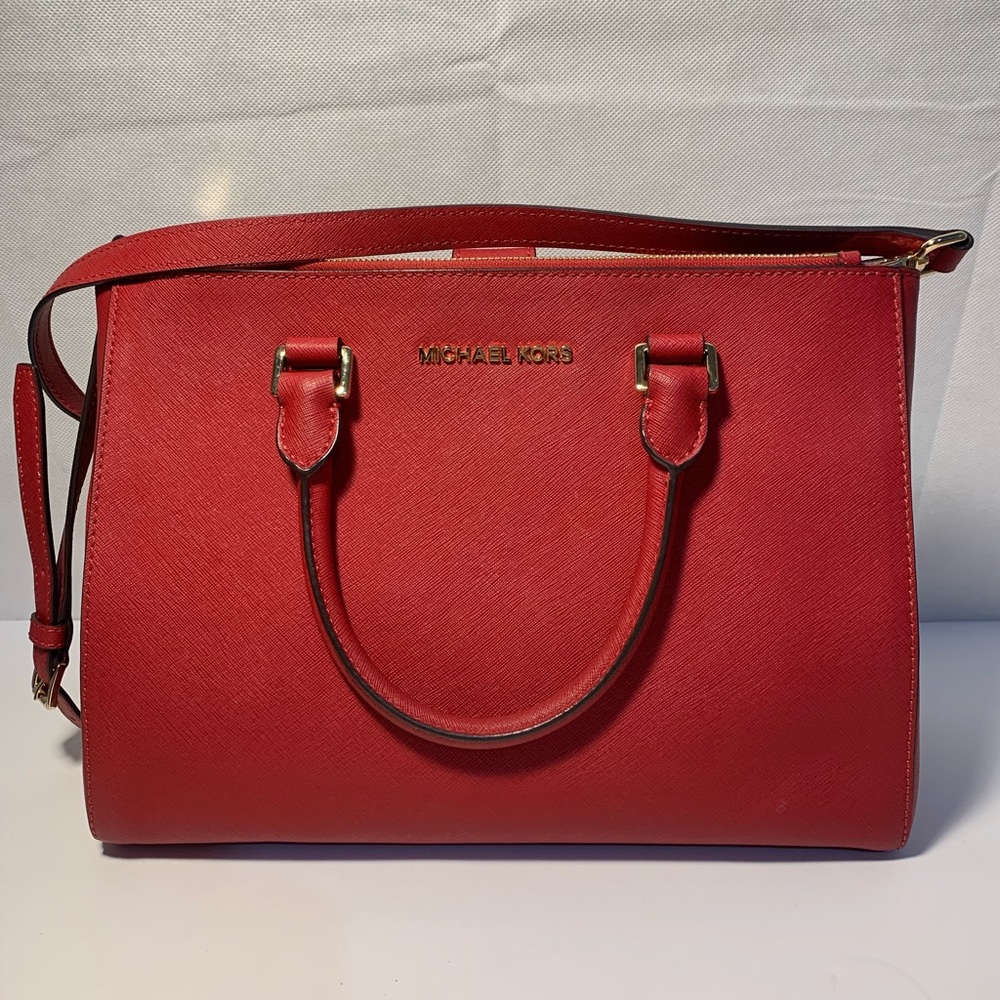 Michael Kors purse